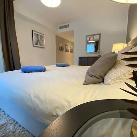 Free Parking, 2min Walk To Monaco, 2 Rooms, 100 Mq Διαμέρισμα